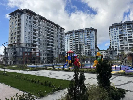 Referans Beylikdüzü'nde Marmara Denizi Manzaralı, Taşınmaya Hazır 4+1 Satılık Daire
