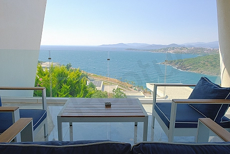 BODRUM ADABÜKÜ'NDE GLOBAL MARKA GÜVENCESİYLE DENİZE SIFIR 3+1