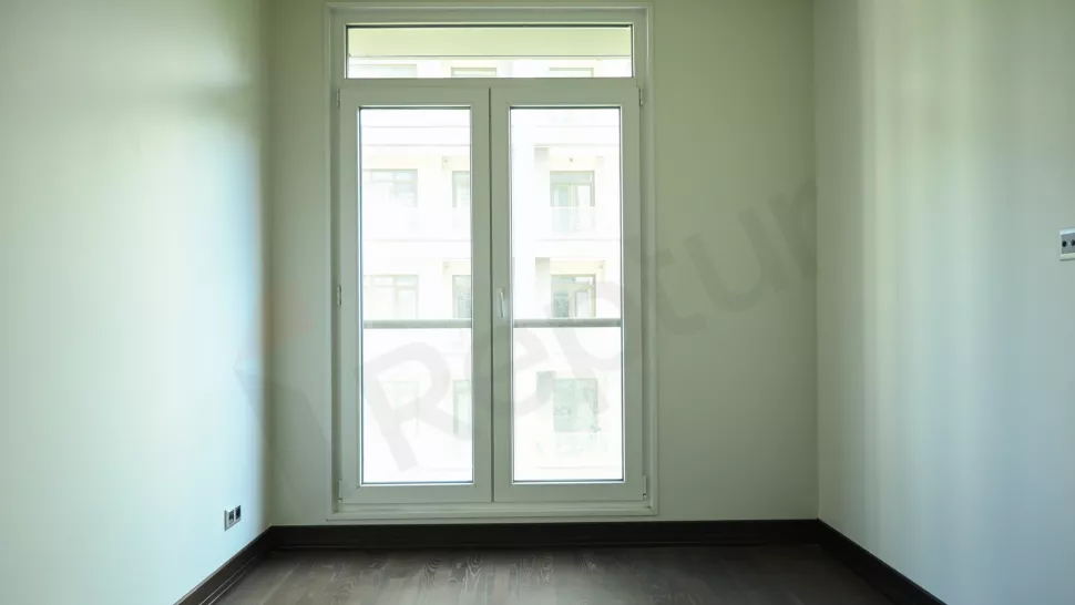 Beyoğlu'nda Sosyal Donatılı Satılık Geniş Lüks Site Dairesi