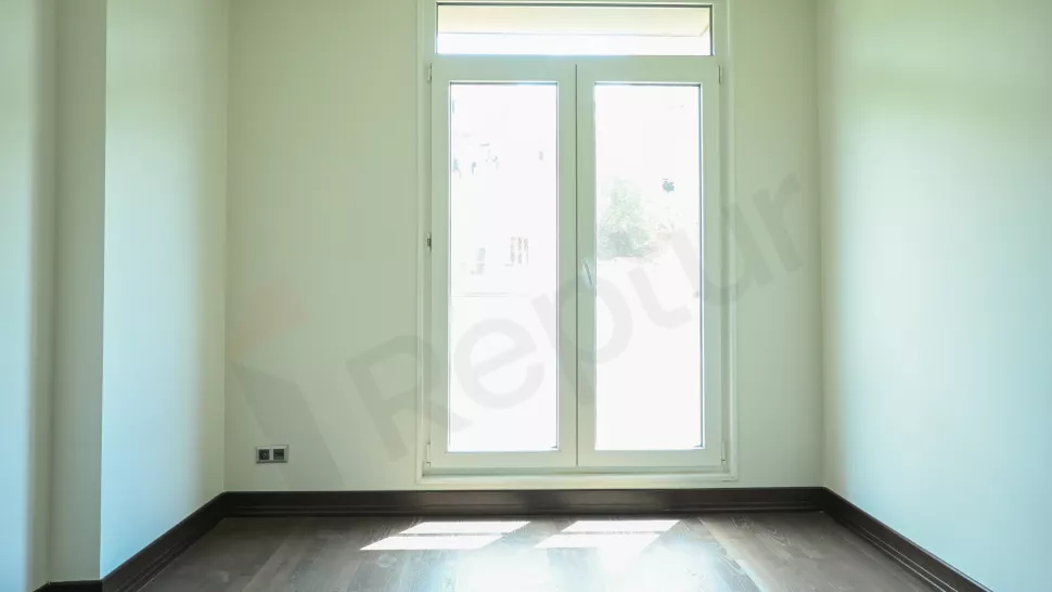 Beyoğlu'nda Sosyal Donatılı Satılık Geniş Lüks Site Dairesi