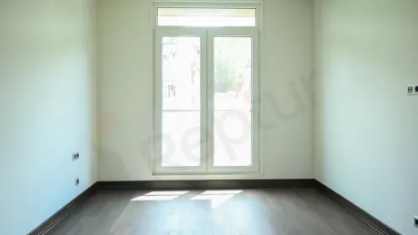Beyoğlu'nda Sosyal Donatılı Satılık Geniş Lüks Site Dairesi