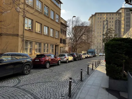 Nişantaşı ve Sahile Yürüme Mesafesinde, Tarihi Binada 2+1 Yatırım Fırsatı