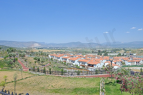 Bodrum'da panoramik manzaralı villa görseli.