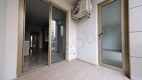 Geniş Balkon Görünümü