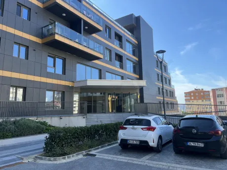 Referans Kartal Loca'da Geniş Balkonlu ve Konforlu Satılık 2+1