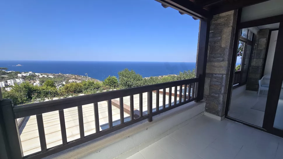 Bodrum Yalıkavak’ta Özel Yaşam Alanına Sahip Satılık Kapanmaz Deniz Manzaralı 4+1 Dubleks Villa