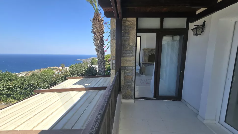 Bodrum Yalıkavak’ta Özel Yaşam Alanına Sahip Satılık Kapanmaz Deniz Manzaralı 4+1 Dubleks Villa