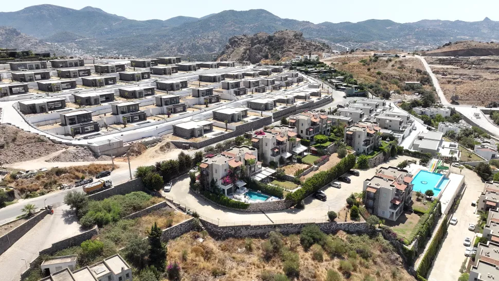 Bodrum Yalıkavak’ta Özel Yaşam Alanına Sahip Satılık Kapanmaz Deniz Manzaralı 4+1 Dubleks Villa