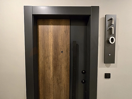 Ataşehir'de satılık dubleks daire giriş fotoğrafı.