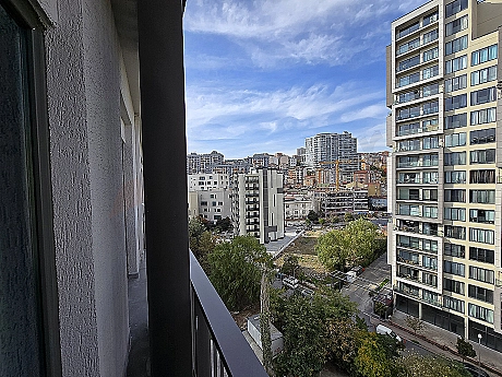 Kağıthane İstanbul'da şehir manzaralı daire görseli.