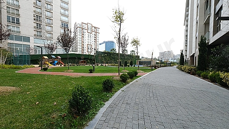 Zeytinburnu'nda bahçeli daire görseli.