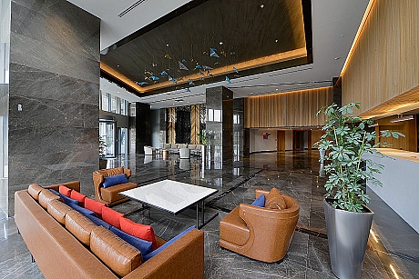 VADİ İSTANBUL'A KOMŞU SKYLAND'DE SATILIK 2+1 FERAH YOL CEPHE DAİRE