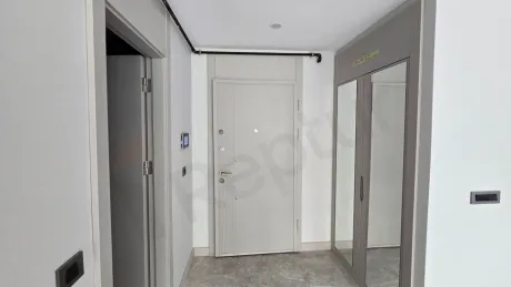 Beylikdüzü'nde Bol Doğal Işıklı, 3 Banyolu ve Geniş Teraslı 2+1 Dubleks