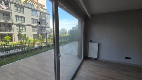 İstanbul Beylikdüzü'nde binaların ve yerleşim alanının panoramik şehir manzarası.