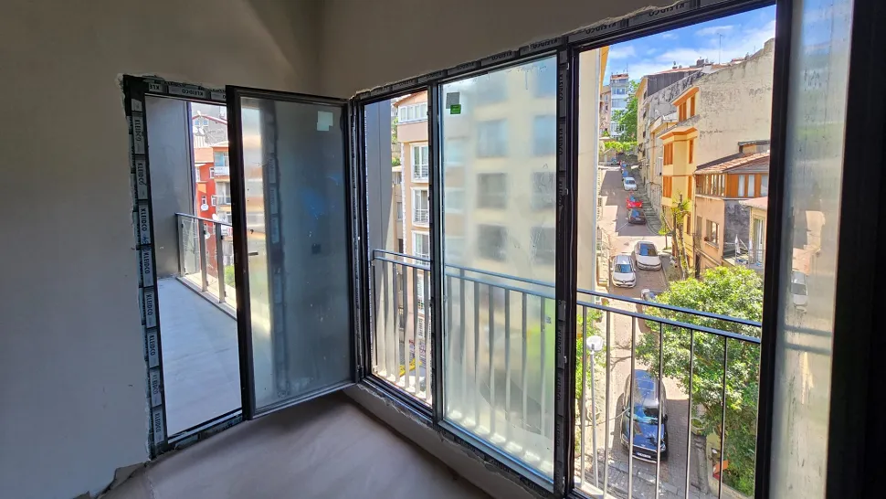 Panoramik Teraslı ve 3 Ebeveyn Banyolu Beşiktaş'ta Satılık 3+1 Çatı Dubleksi