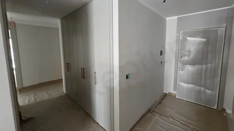 Elit Lokasyonda Geniş Balkonlu ve Kapalı Mutfaklı Satılık 4+1 Daire