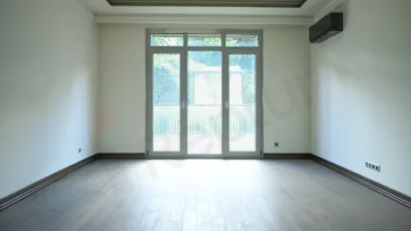 Beyoğlu Satılık 178m² Daire - Kapalı Havuzlu ve Otoparklı Site İçi