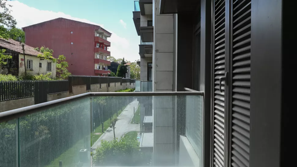 Beyoğlu Satılık 178m² Daire - Kapalı Havuzlu ve Otoparklı Site İçi