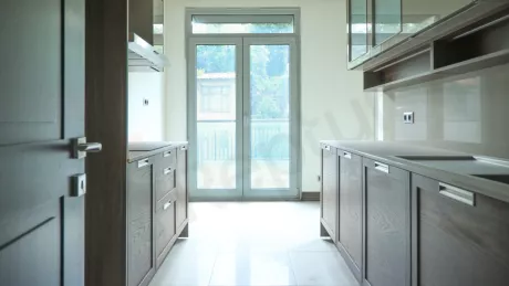 Beyoğlu Satılık 178m² Daire - Kapalı Havuzlu ve Otoparklı Site İçi