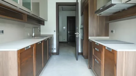 Beyoğlu Satılık 178m² Daire - Kapalı Havuzlu ve Otoparklı Site İçi