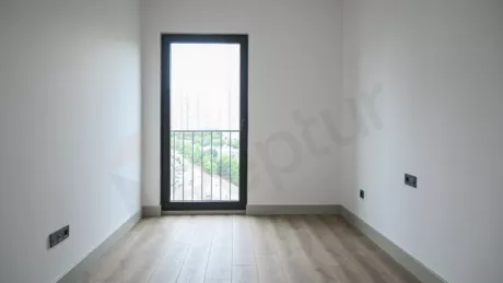 Ataşehir Satılık Daire: Metroya Direkt Girişli ve Sosyal Tesisli