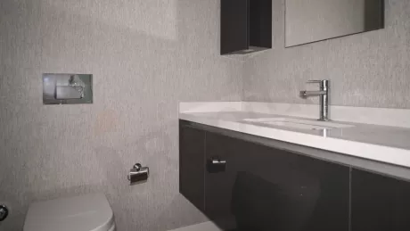 Bahçelievler Satılık Lüks Daire: 180m2, Kapalı Havuz ve Sosyal Donatılı