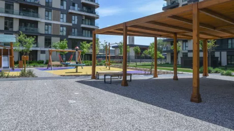 Bahçelievler Satılık 180m2 Lüks Daire Kapalı Havuzlu Güvenlikli Site