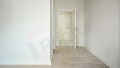 Bahçelievler'de Satılık 229m2 Lüks Daire - Sosyal Tesisli ve Havuzlu