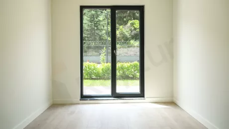 Bahçelievler'de Satılık 229m2 Lüks Daire - Sosyal Tesisli ve Havuzlu