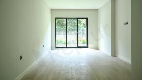 Bahçelievler'de Satılık 229m2 Lüks Daire - Sosyal Tesisli ve Havuzlu