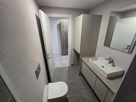 Meydan Ardıçlı'da Metroya Yakın Şehir Manzaralı Satılık 1+0 Stüdyo Daire