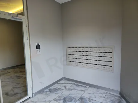 Meydan Ardıçlı'da Metroya Yakın Şehir Manzaralı Satılık 1+0 Stüdyo Daire
