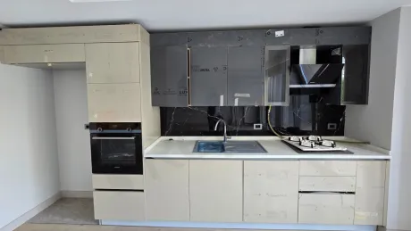 Modern ve ferah bir mutfak alanı tasarımı
