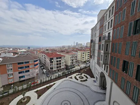 Meydan Ardıçlı’da Hiç Kullanılmamış Yüksek Kira Getirili 1+0