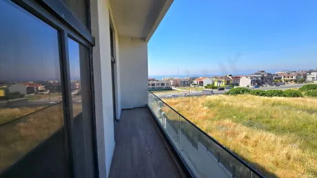 İn Mari Marmara Deniz Manzaralı Eşyalı Satılık 1+1 Flat Daire