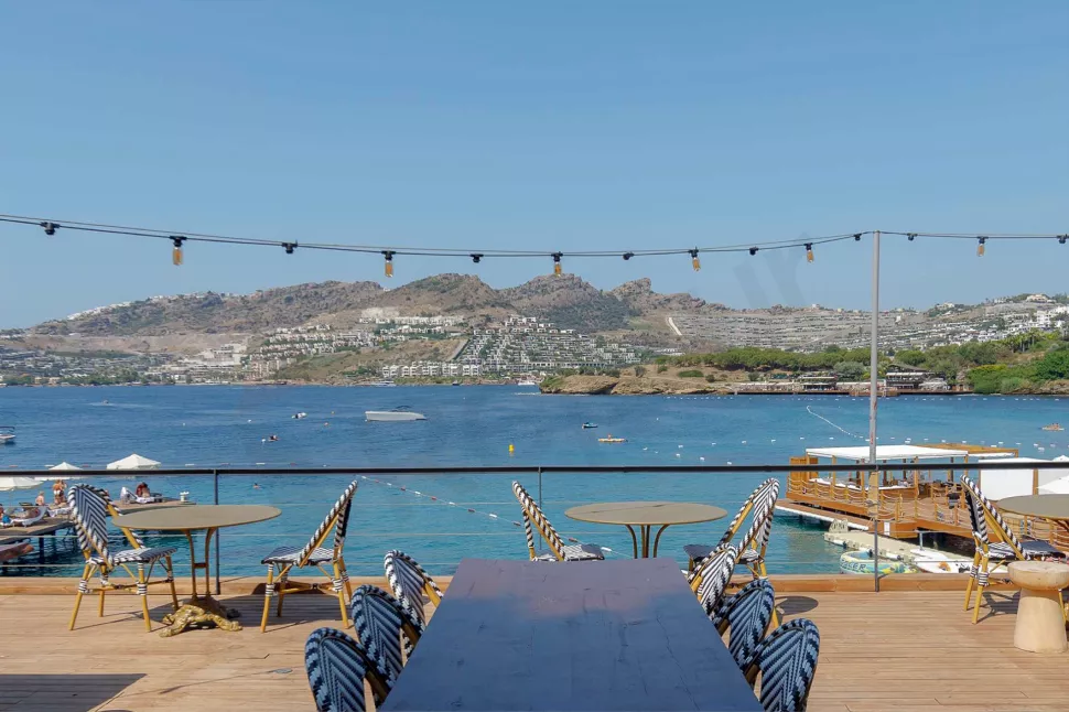 Bodrum Denize Sıfır Özel İskeleli Vatandaşlığa Uygun Premium Daire