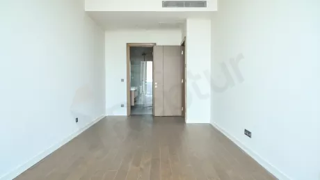 Sarıyer Satılık Premium Daire - Oturma İznine Uygun ve Havuzlu