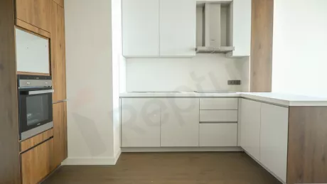 Sarıyer Satılık Premium Daire - Oturma İznine Uygun ve Havuzlu