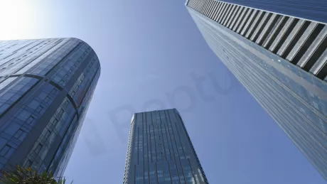 Sarıyer'de Satılık 210m2 Premium Daire Kapalı Havuz ve Sosyal Tesis