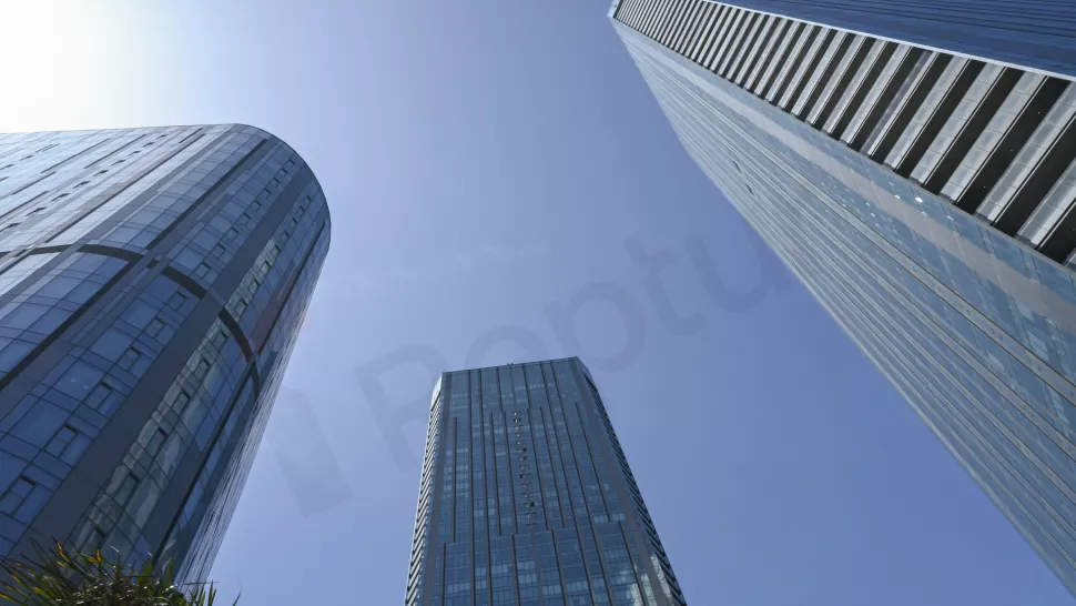 Sarıyer'de Satılık 210m2 Premium Daire Kapalı Havuz ve Sosyal Tesis