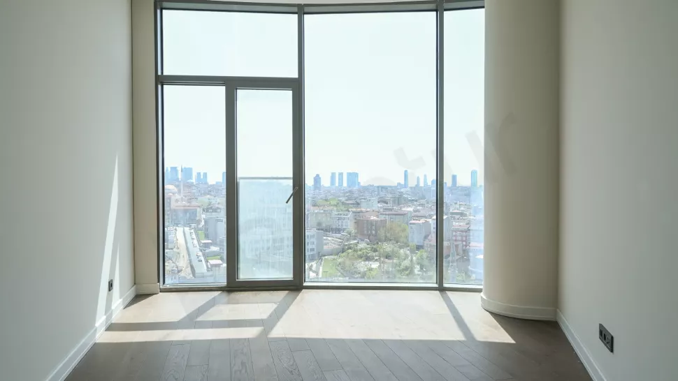 Sarıyer'de Satılık 210m2 Premium Daire Kapalı Havuz ve Sosyal Tesis