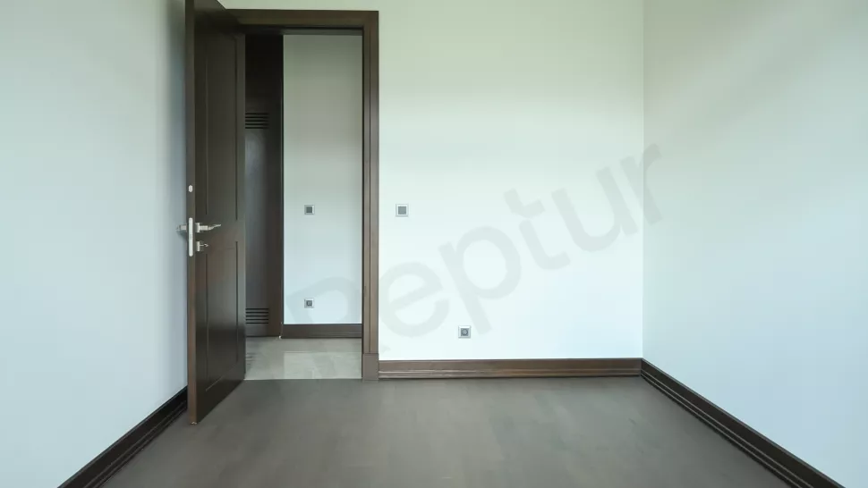 Beyoğlu'nda Satılık 167m2 Premium Daire | Havuzlu ve Sosyal Tesisli