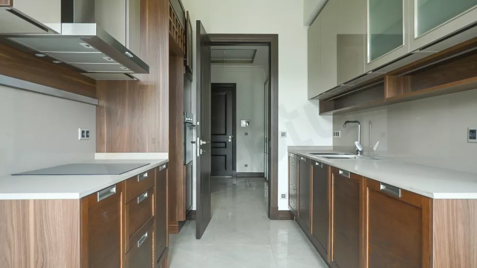 Beyoğlu'nda Satılık 167m2 Premium Daire | Havuzlu ve Sosyal Tesisli