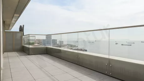 Bakırköy Sahilde Satılık 718 m² Ultra Lüks Havuzlu Dubleks Daire
