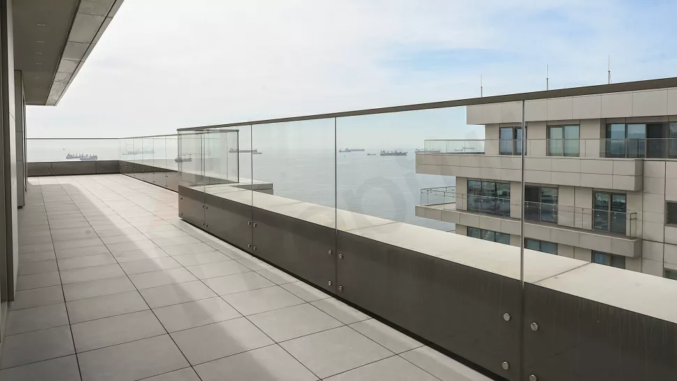 Bakırköy Sahilde Satılık 718 m² Ultra Lüks Havuzlu Dubleks Daire