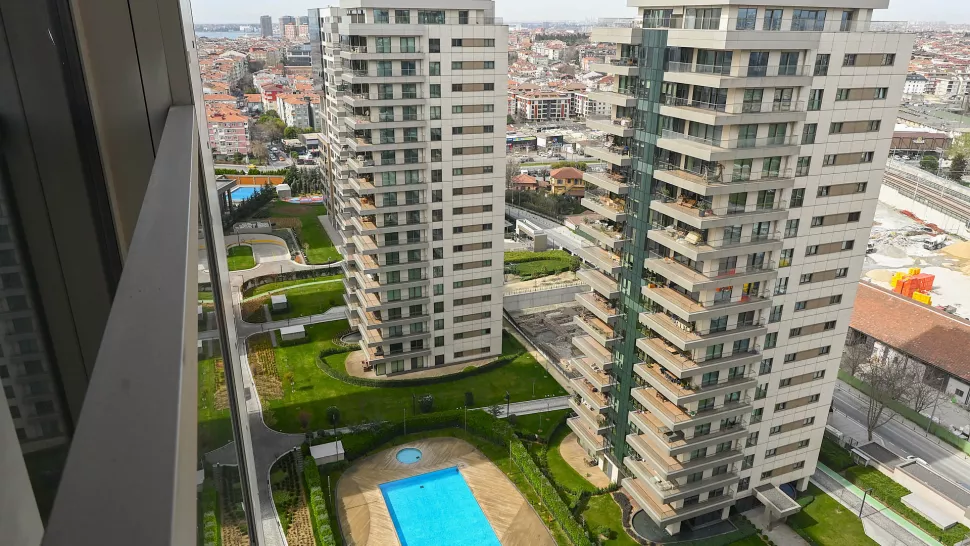 Bakırköy Sahilde Satılık 718 m² Ultra Lüks Havuzlu Dubleks Daire