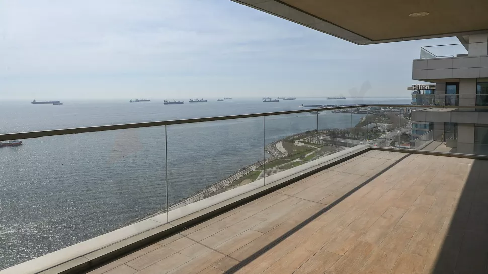 Bakırköy Sahilde Satılık 718 m² Ultra Lüks Havuzlu Dubleks Daire