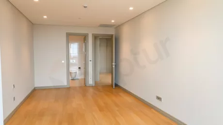 Bakırköy'de Vatandaşlığa Uygun Sosyal Tesisli Satılık Lüks Daire