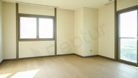 Bakırköy'de Satılık Denize Sıfır Lüks Daire