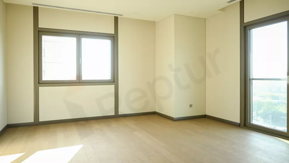 Bakırköy'de Satılık Denize Sıfır Lüks Daire